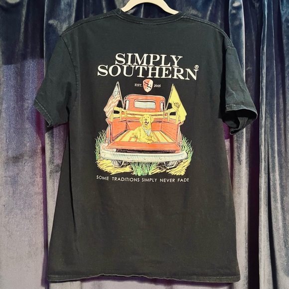 Lot of 2 Simply Southern T-shirts - Picture 4 of 6